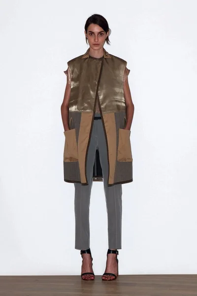 Look 2